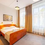 Lothus Hotel