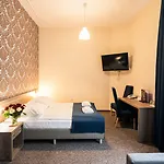 Hotel Lothus Vratislav