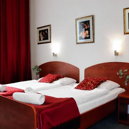 Lothus 3*