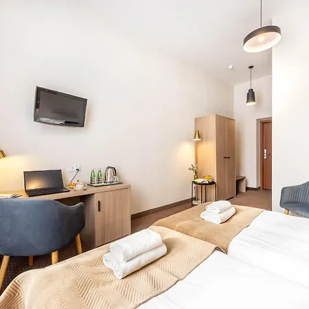 Lothus 3* Vratislav