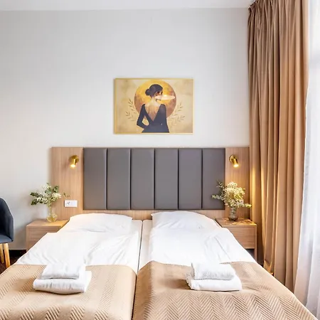 Hotel Lothus