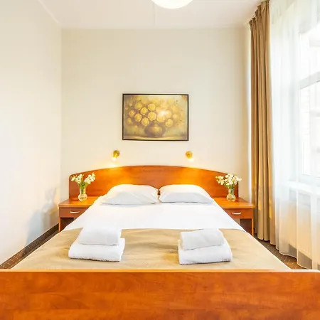 Lothus Hotel Vratislav