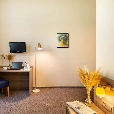 Lothus Hotel