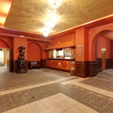Lothus Hotel 3*