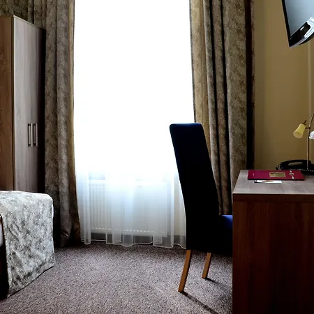 Lothus Hotel 3*