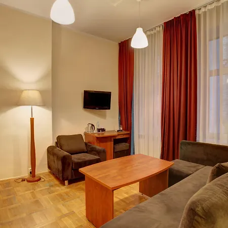 Lothus 3*
