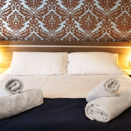 Hotel Lothus 3*