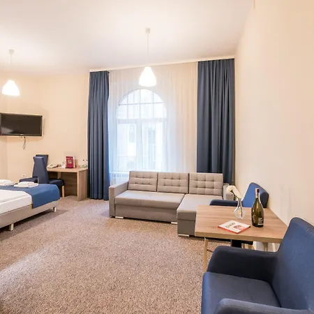 Hotel Lothus Vratislav