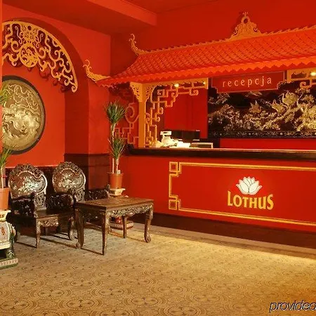Lothus Hotel 3*